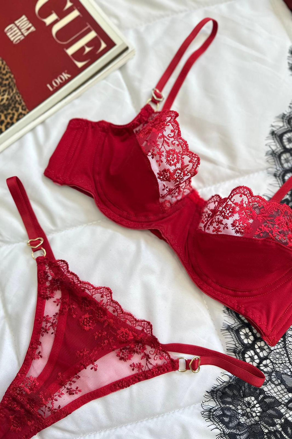 Sophie Kırmızı Dantel Detaylı Exclusive Bralet Set