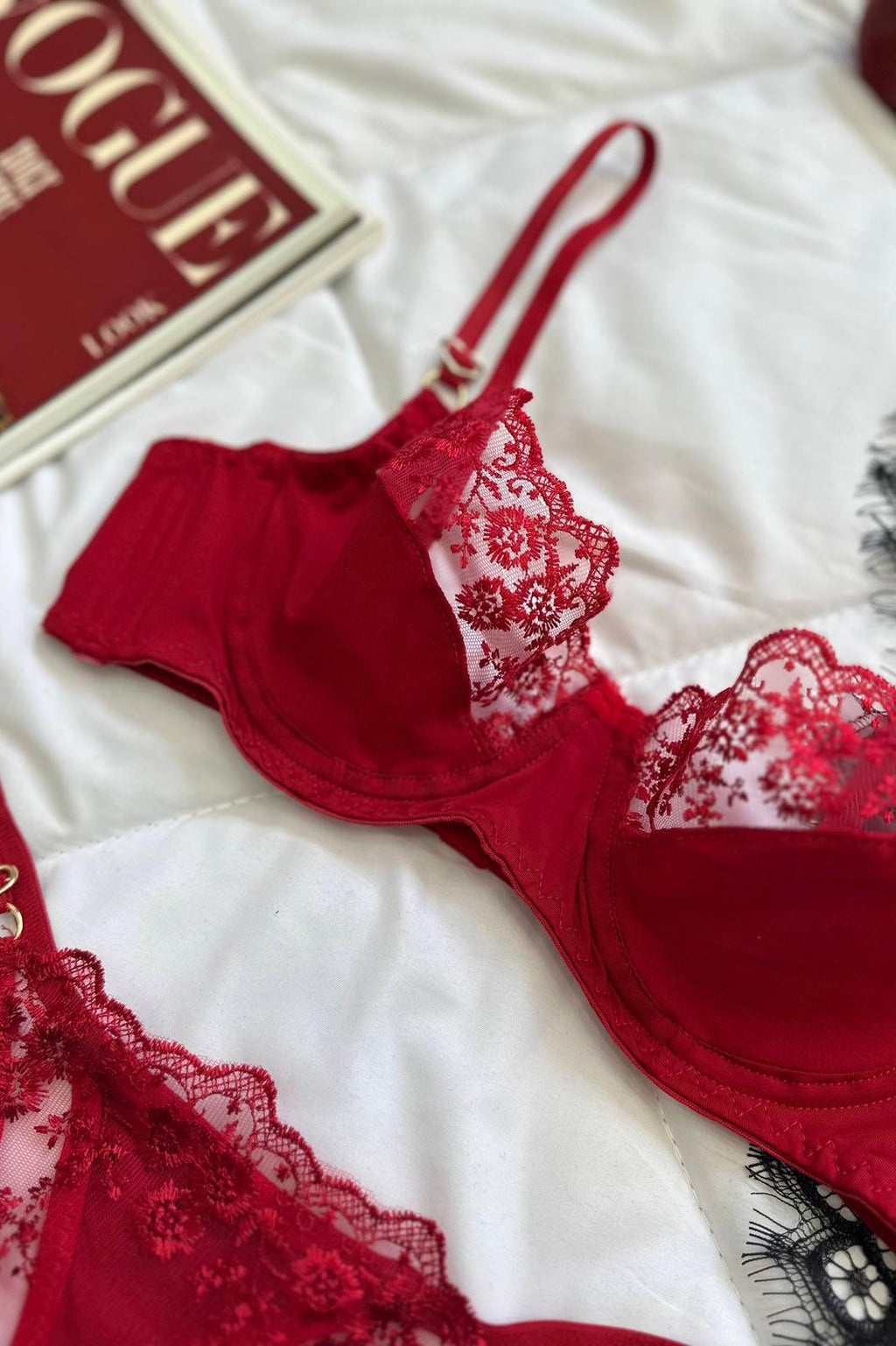 Sophie Kırmızı Dantel Detaylı Exclusive Bralet Set