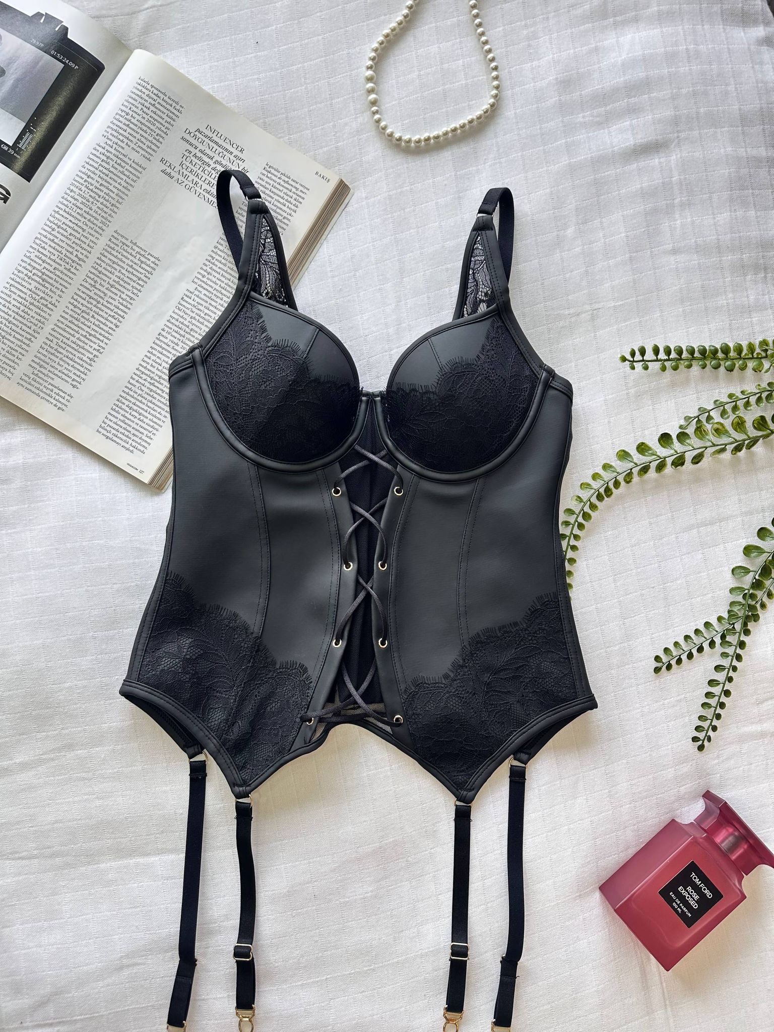 Leather Siyah Mat Deri Premium Büstiyer