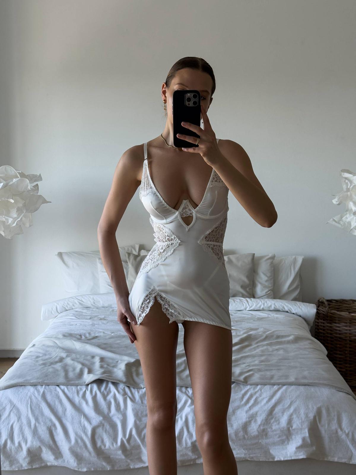 Beyaz Dantel Detaylı Saten Bridal Babydoll Gecelik - Gelin Çeyiz Koleksiyonu